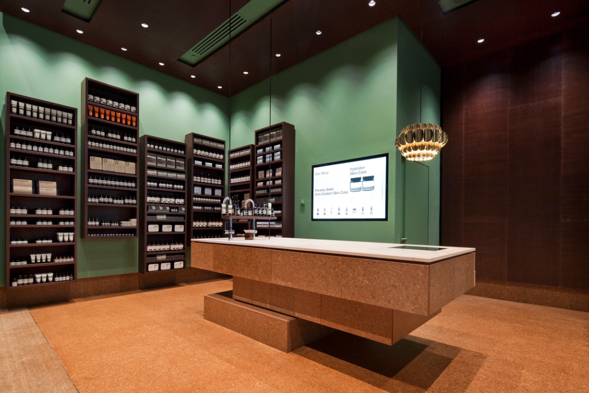 輕松創(chuàng)業(yè)、一站式洗護(hù)品牌加盟